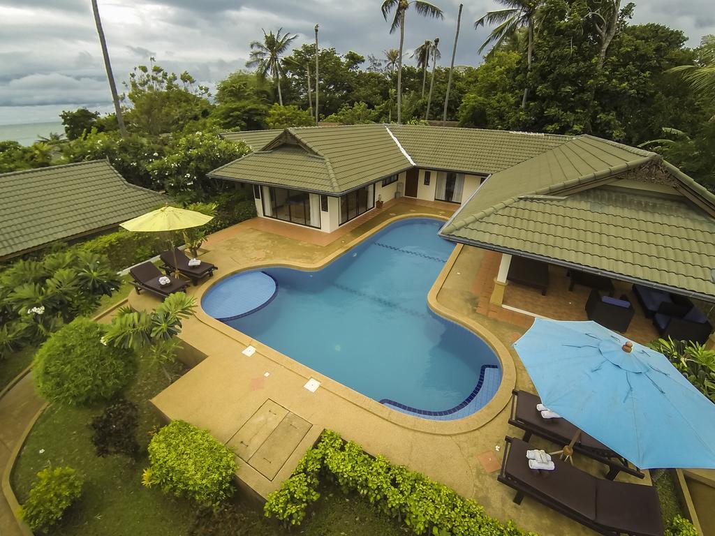 Idyllic Samui Beach Villa Resort Choeng Mon Exterior foto